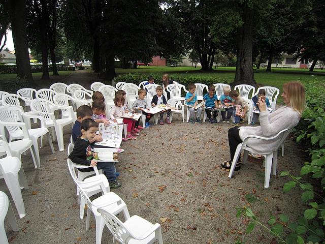 PRAVLJIČNI TEDEN V KNJIŽNICI (4)