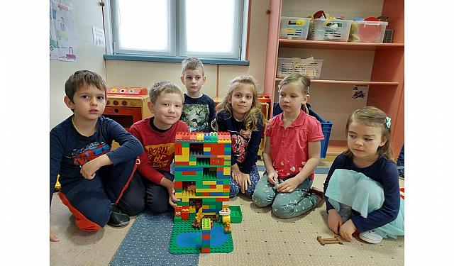 lego kocke in zgradbe (1)