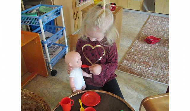 Igralčki - kako se razvija dojenček (3)