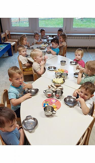 tradicionalni zajtrk MALČKI