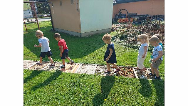čutna pot na prostem (2)