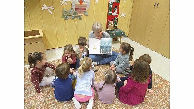 BOŽIČNA PRAVLJICA (2)