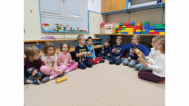 Glasbena dopoldnevnica - Raziskovalci (1)