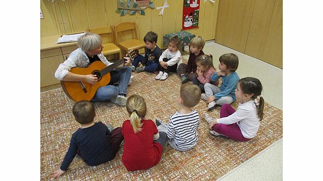Praznično glasbeno ustvarjanje -sovice (1)