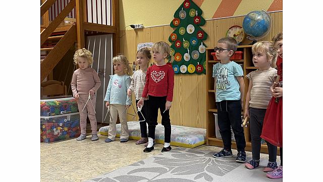 glasbena delavnica - Pedenjpedi, lizike (2)