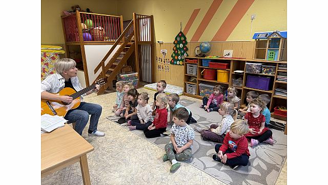 glasbena delavnica - Pedenjpedi, lizike (3)