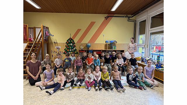 obisk baletne šole - sovice, Pedenjpedi, lizike (1)