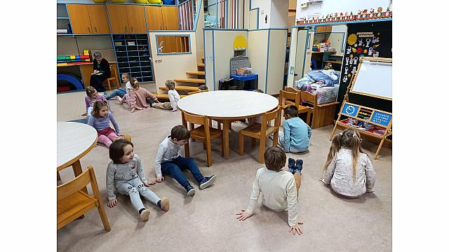 Uganke in igralne postaje - Raziskovalci (4)