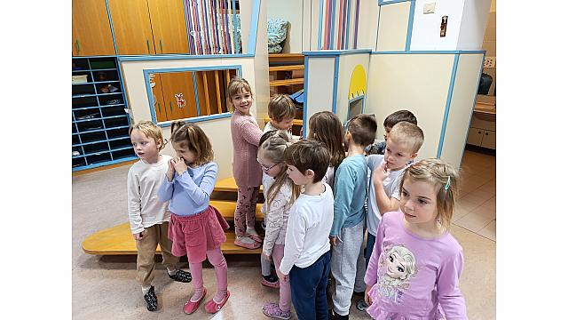 Uganke in igralne postaje - Raziskovalci (5)