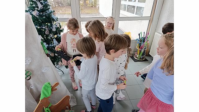 Uganke in igralne postaje - Raziskovalci (7)