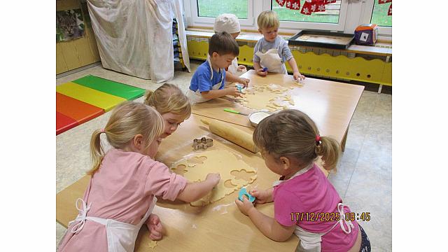 peka piškotov, medenjačka- Pedenjpedi (1)