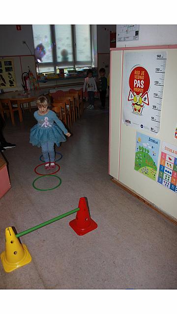 Gibalne postaje z zimskimi izzivi (žoge) (3)