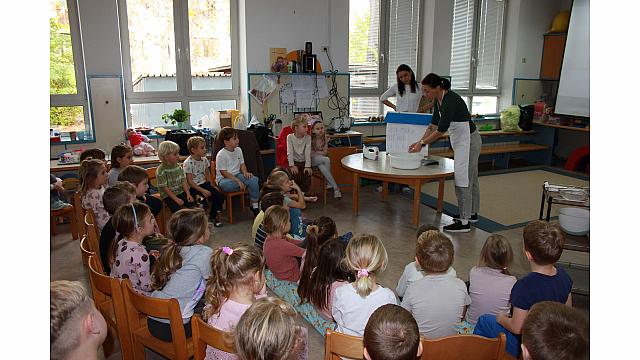 Od zrna do kruha (raziskovalci, mehurčki, žoge) (6)