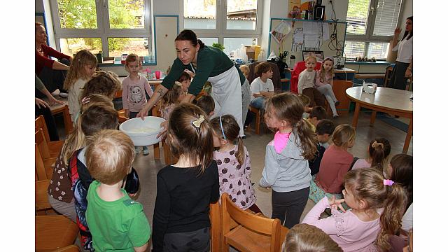 Od zrna do kruha (raziskovalci, mehurčki, žoge) (7)