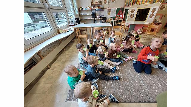 mlečni napitek , muzikanti(11)