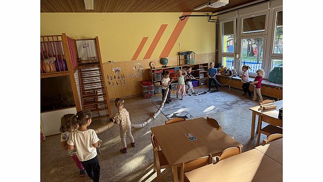socialna igra Veriga prijateljstva-Lizike (1)