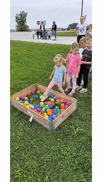 9. športne igre v Vrtcu Cezanjevci (12)