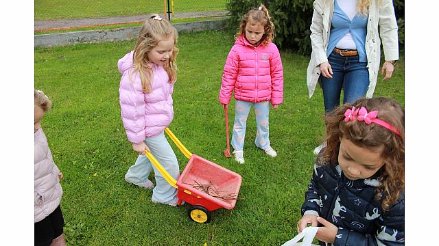 Čistimo okolico - žoge (3)