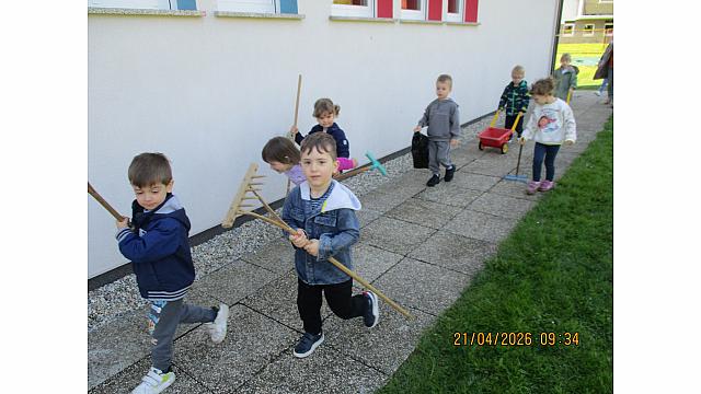 Urejamo okolico - Pedenjpedi (3)