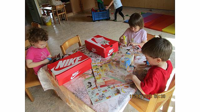 Ustvarjanje z odpadnim materialom - Pedenjpedi (2)