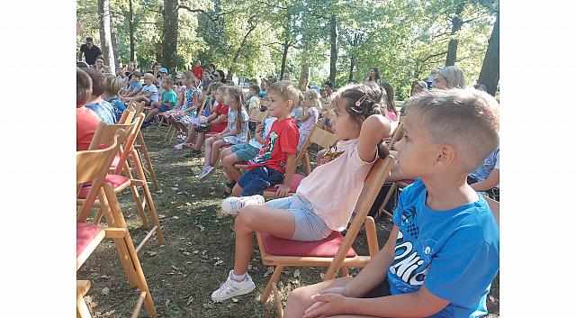 čarodejka (2)