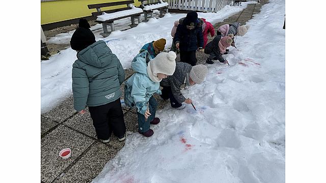 risanje po snegu (2)