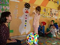 Prepoznavanje besed in štetje pripomočkov za snežaka (2)