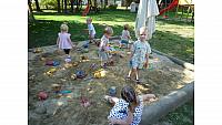 Uživamo v peskovniku (1)