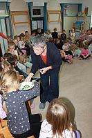 Priprava mlečnih namazov z Nado (raziskovalci, mehurčki, žoge) (6)